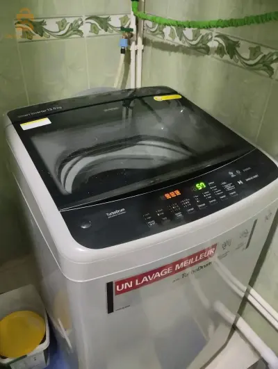 للبيع