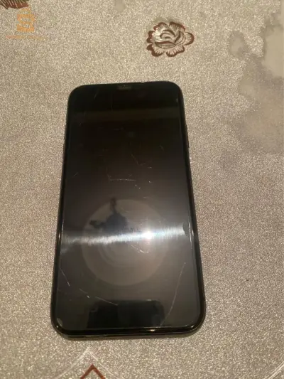 iPhone 11
0562560190