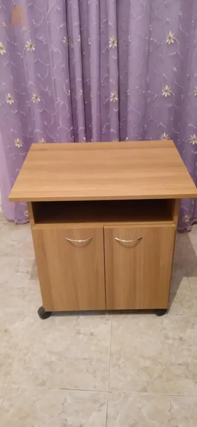 أثاث للبيع في حالة جيدة