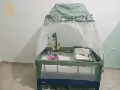 سرير اطفال جديد + ماطلة