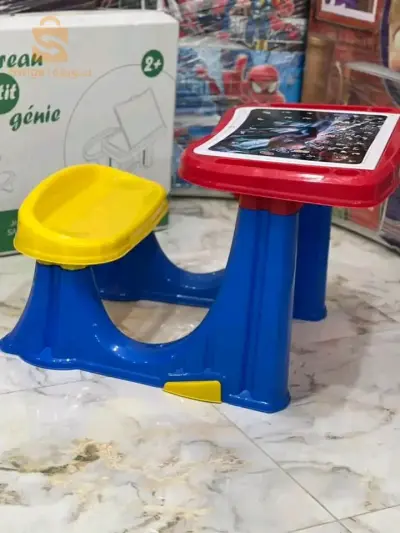 مكتب اطفال