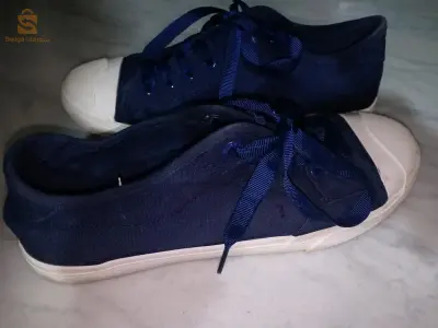 convers