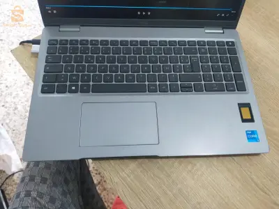 DELL LATITUDE 5520