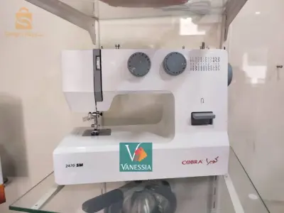 Machine à coudre de la marque cobra