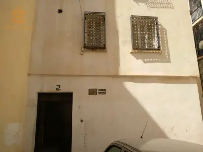 شقة اف 4 بروموسيو بوزغاية باتنة الطابق الاول