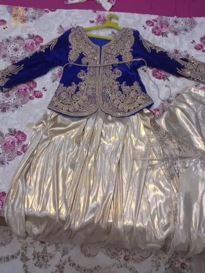 بيع ملابس تصديرة