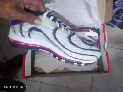 Chaussures originales