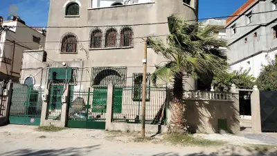 كراء سكن او مكتب  في فيلا