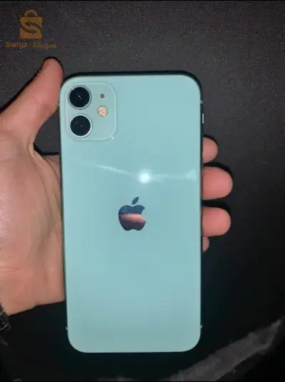 iPhone 11