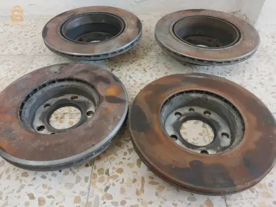 pieces Touareg  R5 2005 tel 0658292784