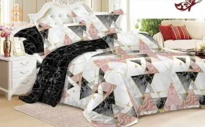 drap ,couette, cache couette disponible 
pour 2place 6pieces/1 place et demi 4pieces