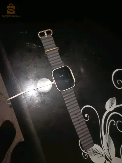 ساعة smart watch