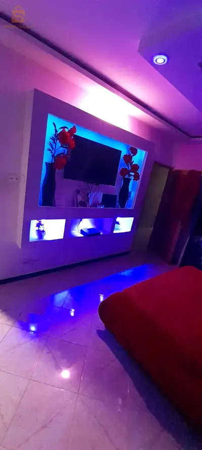حوش للبيع