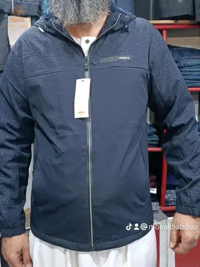البيع بالجملة والتجزئة بسعر آخر