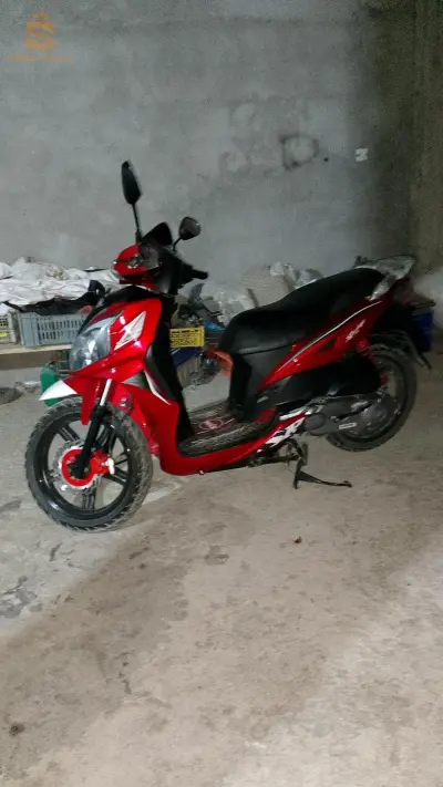 sym sr