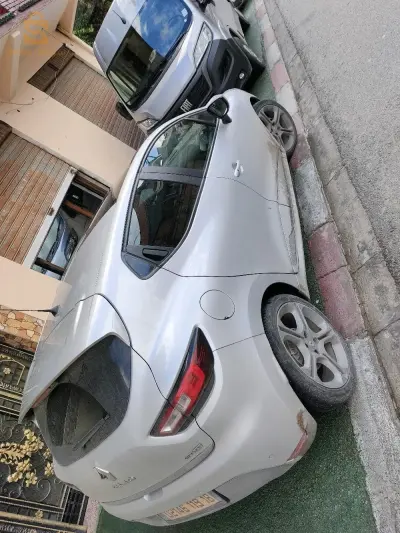 للبيع