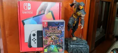 NINTENDO SWITCH OLED