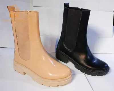 🔴🔴دائما الجديد و السلعة top معا danya shoes 🔥
🔴  بوت حاجة شابة بزاف فيه 2 الوان ✅✅✅
🔴التوصيل 58ولاية ✅✅
🔴البيع بالجملة واسعار جملة الجملة📢📢📢📢📢
🔴0562587062✅✅✅✅