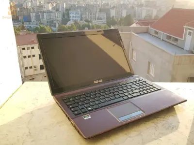 PC PORTABLE ASUS 4/256 SSD