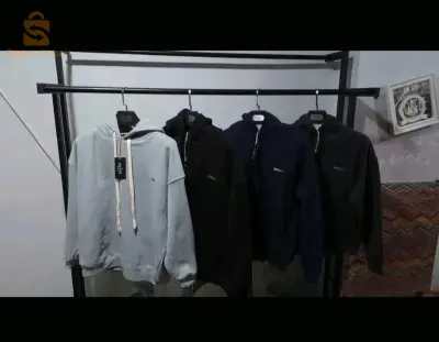 sweat Gucci et North face la bonne qualité
100% Couton.
