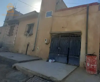 منزل مساحته 140م للبيع بناية جديدة