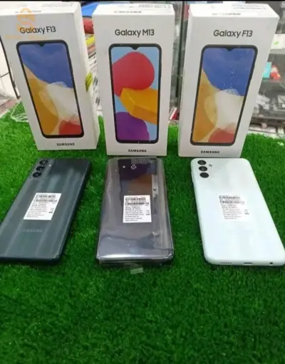 💥Samsung F13 et 💥Samsung M13 disponible
التوصيل🚛 متوفر  ل 58 ولاية، الدفع بعد الإستلام 
Ram 4 / Rom 64
Batterie 6000 mAh
 Prix 🎁 hbaaal 🔥