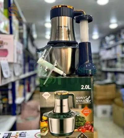 Hachoir sony star 2L
مفرمة اللحم والخضار الكهربائية اليدوية2  لتر 
350 واط
يتميز بأربع سرعات، يُسهّل التحكم فيها ببساطة عبر مفتاح التحكم بالسرعة

تقطيع سريع وتوفير الوقت

تحتوي المفرمة على قطعتين من الشفرات وكل شفرة على 4 شفرات من الستانلس ستيل بتصميم رباعي الأبعاد. شفرات رباعية تعمل بفعالية على تقطيع الطعام بسرعة من كل الزوايا. يوفر المحرك التقطيع وخلط وهرس وتقطيع مختلف الأطعمة بكفاءة.

وعاء المفرمة بسعة3   لتر مصنوع من من الإينوكس، وهو مصمم لمقاومة الخدوش والصدمات والتآكل ويحافظ على لمعانه. وعاء آمن ومناسب لاحتياجات العائلة، ويمكن استخدامه لصنع مختلف الأطعمة مثل البطاطس المهروسة والحليب المخفوق وحشوات الزلابية.
نعلم كم هو مهم الحفاظ على نظافة مساحة العمل! لذلك تم تصميم المفرمة بطريقة تسهل عليك عملية التنظيف، حيث يمكنك تفكيكها وتنظيف كل قطعة بسهولة.
تتميز شفرات المفرمة بقوة تحمل عالية، مما يجعلها قادرة على فرم وتقطيع مجموعة متنوعة من الخضروات الصلبة مثل البصل والثوم والفطر بكفاءة.
3000دج
0665955230👉viber watts