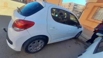 Peugeot 207 active