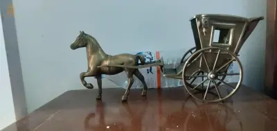 cheval en cuivre
