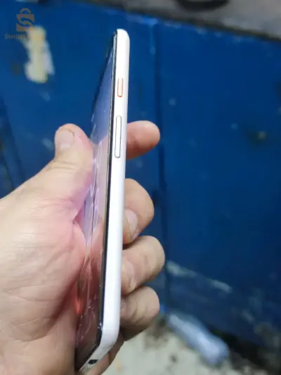Google Pixel 3 Blanc 4/64 🥰 Snapdragon 845 Caméra 4K Foort Fih Cha9a f Zjaja Rahi tban F les photo Matjinich Prix affaires