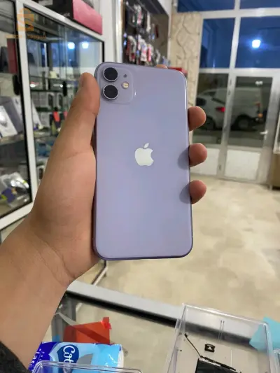 iPhone 11