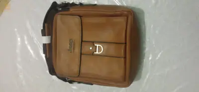 حقائب رجال نوعية جيدة