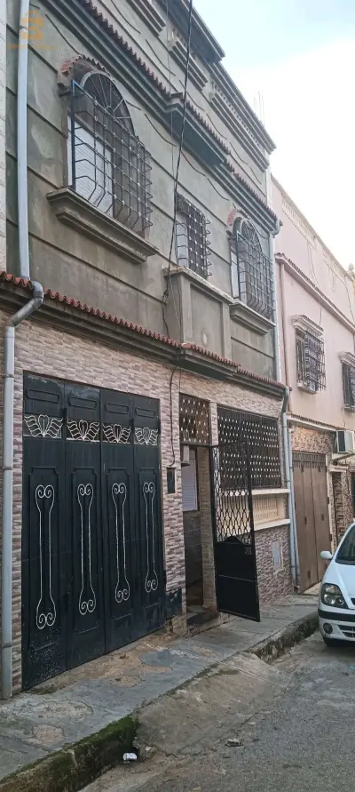 ماسرة مستغانم