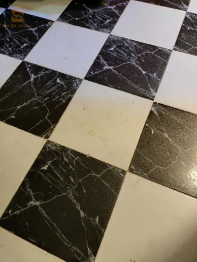 القرية الحمراء