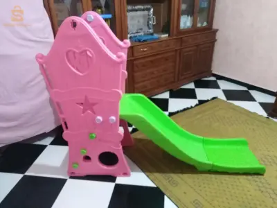 زحليقة اطفال