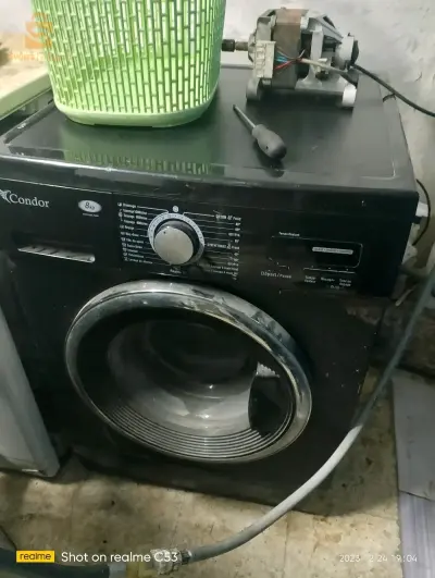 machine à laver disponible