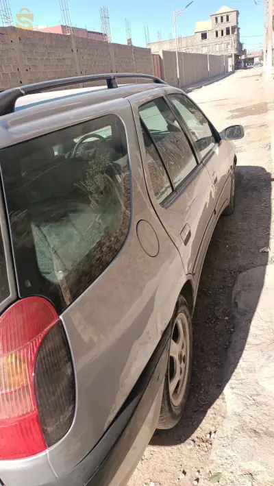 سيارة306