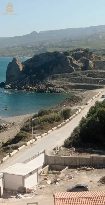 شقة فيني F2 للبيع بدلس قريبة جدا من الشاطئ 🏖️🌊 800 مليون للاستفسار أتصل بالهاتف ☎️ 0783786882