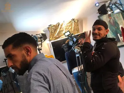 تصوير كليبات او اعلانات او اعراس او اعلانات لحانوتك  تواصلو معانا  قمة احترافية باسعار رائعة  photographe/ infographie/ montage
