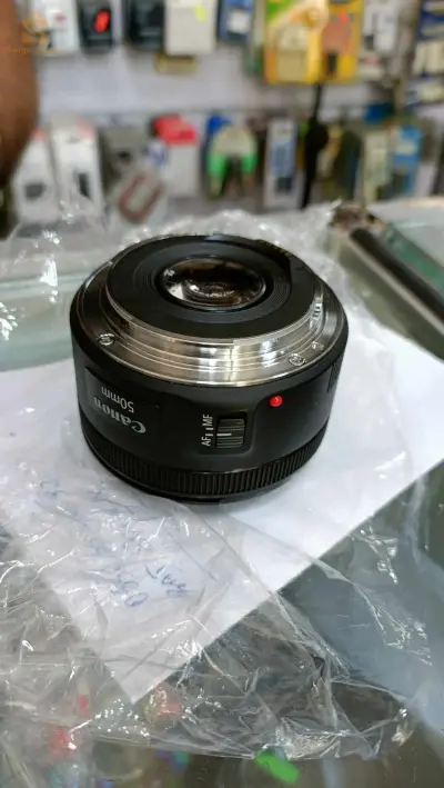 Objectif canon 50mm STM ef_1.8