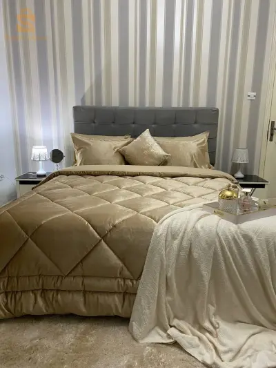 Couette-couvre lit deux places