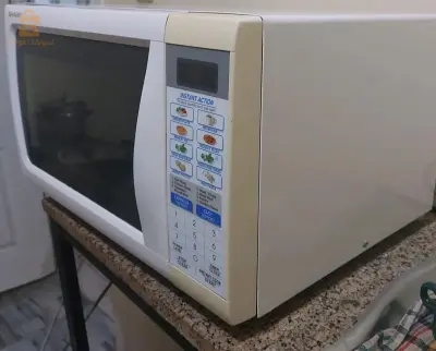 Micro-ondes la marque sharp 34 litres