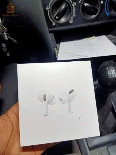 airpods pro 
حاجة مليحة بزاف 200الف للحبة