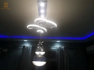 عمل الكهرباء