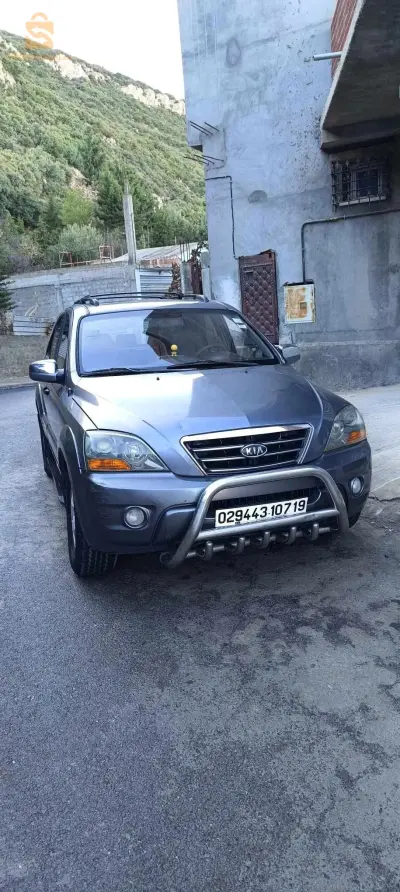 كيا سورنتو للبيع