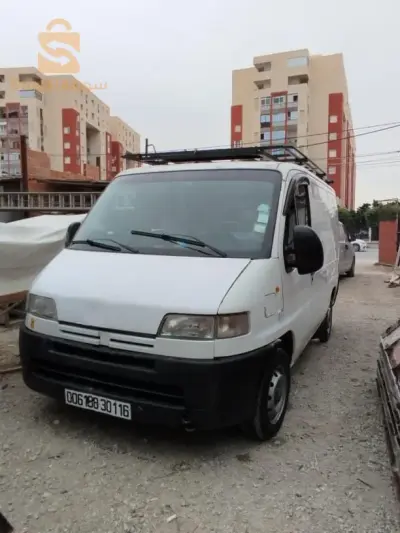 شاحنة جديدة