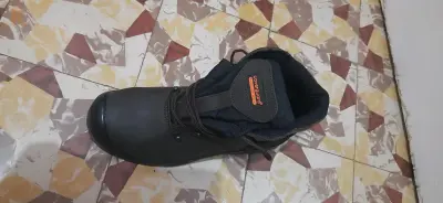 chaussures de sécurité  42