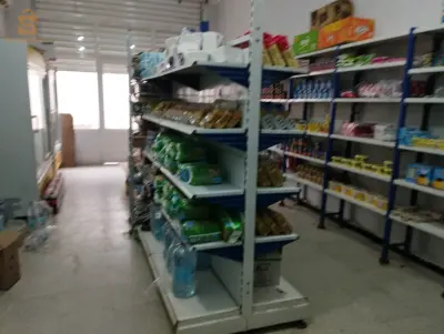بيع عتاد مواد عذاىية