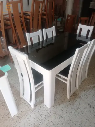 table de salon et salle à manger en Bois hêtre
💪