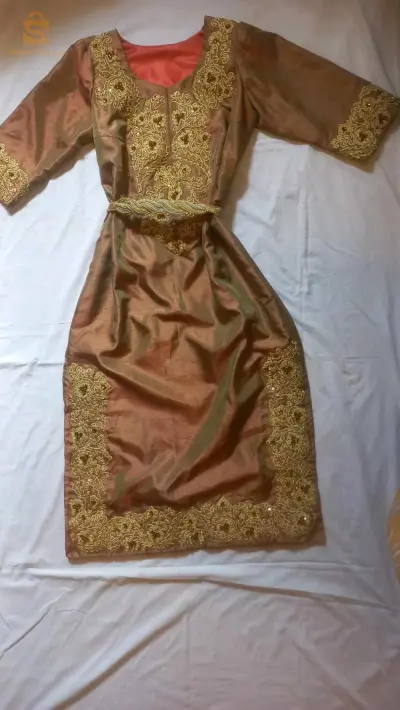 robe fetla neuf tailles 52